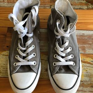 Converse high top tennis shoes